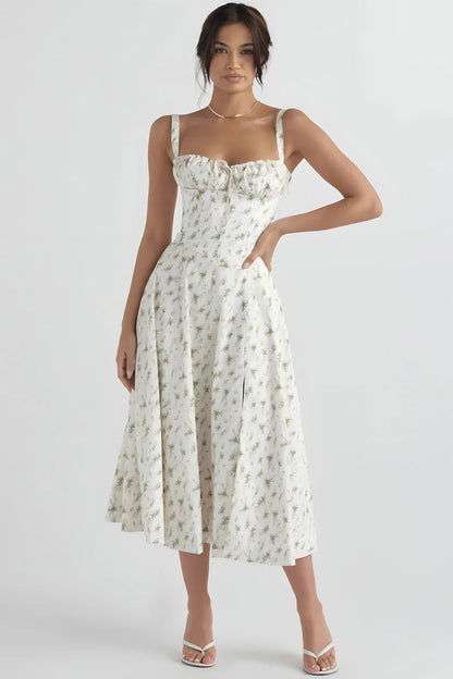 Beautifully Finished Garment in a Timeless Design