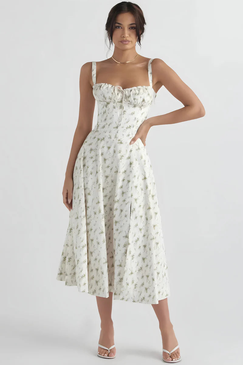 Beautifully Finished Garment in a Timeless Design