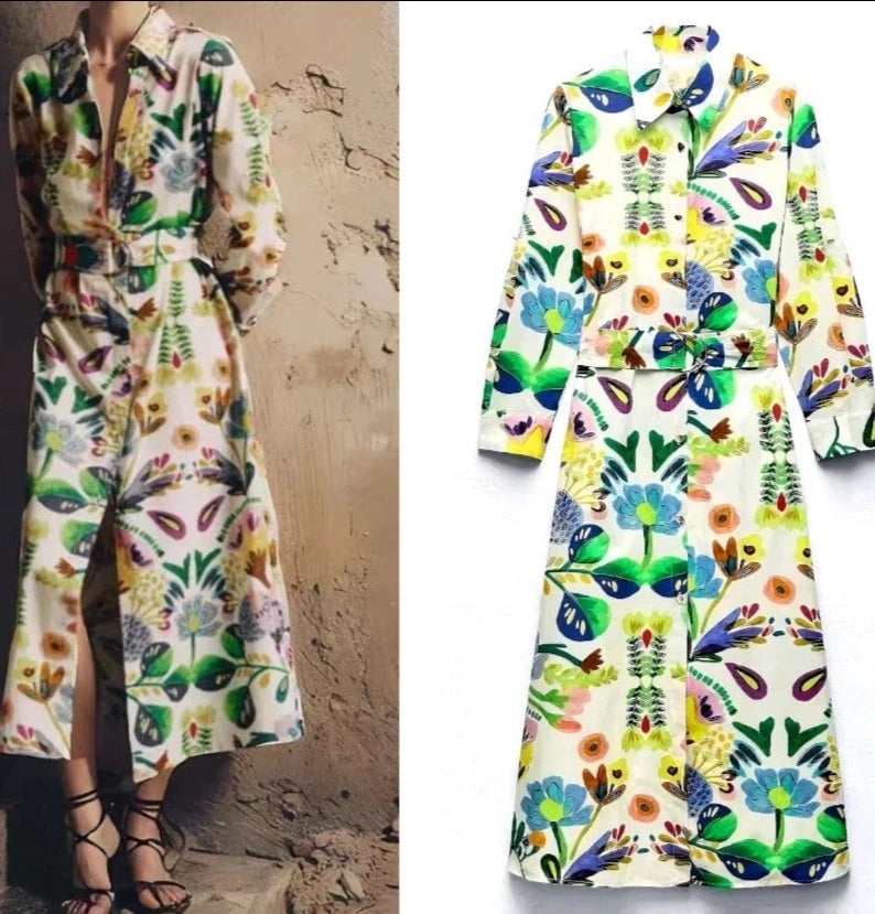 Effortlessly Elegant Dress with a Timeless Design