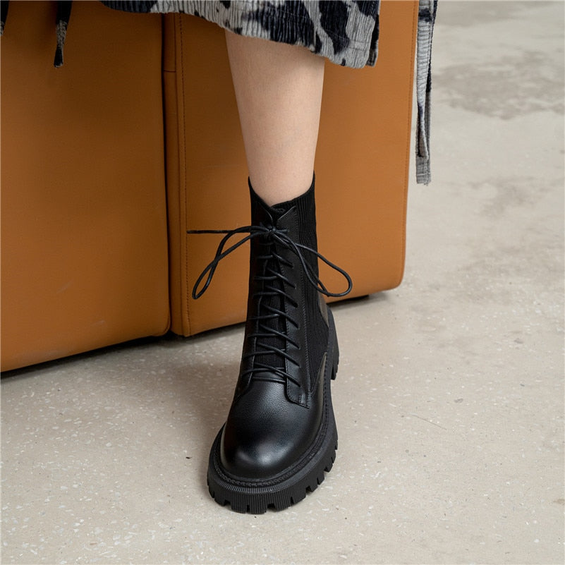 Elegantly Styled Boots for Everyday Wear