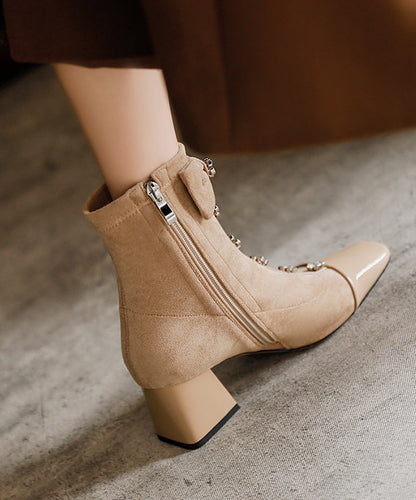 Beautifully Finished Boots in a Timeless Design