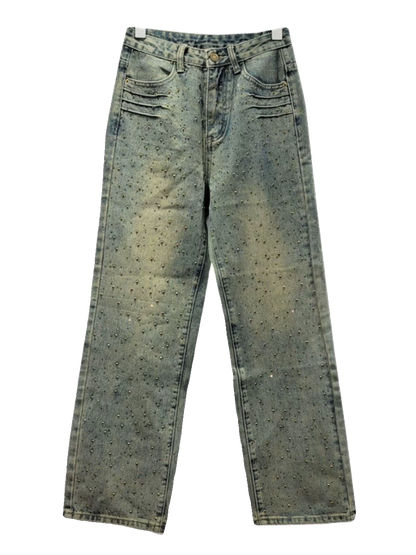 A Vintage Style Pants with Delicate Timeless Details