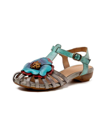 Classic Vintage Sandals with a Flattering Fit