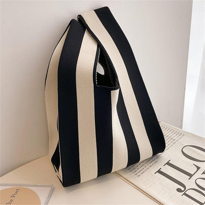 Well Tailored Bag with a Graceful Silhouette