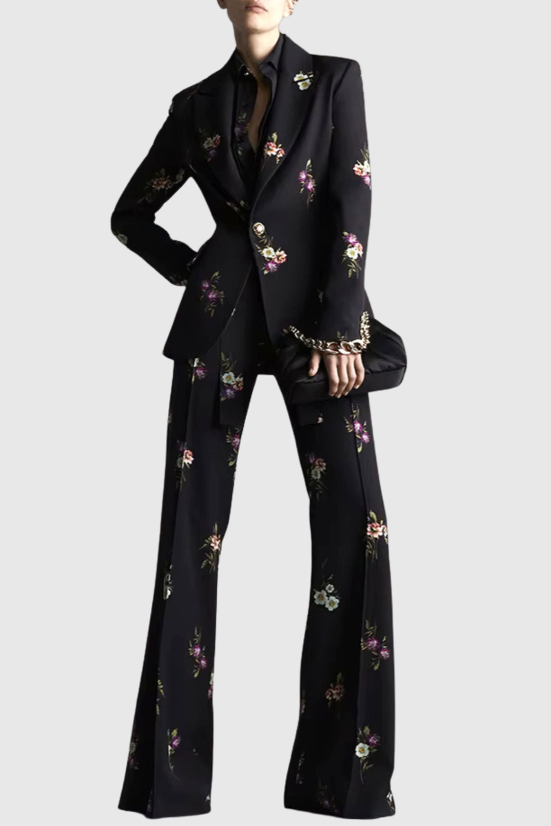 Beautifully Finished Pants in a Timeless Design