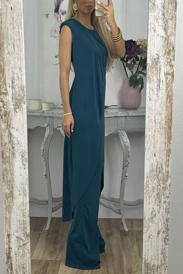 Effortlessly Elegant Pants with a Timeless Design