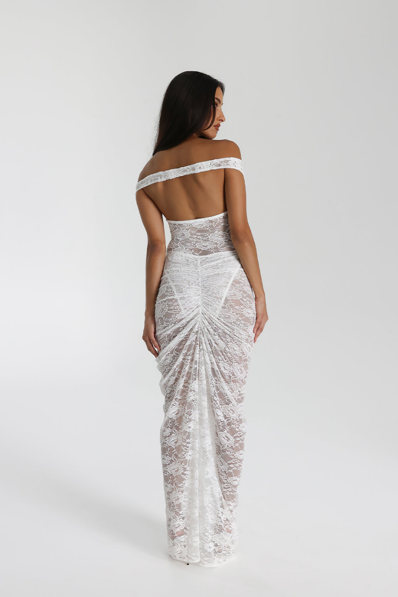Classic Vintage Garment with a Flattering Fit