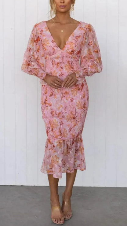 A Vintage Style Dress with Delicate Timeless Details