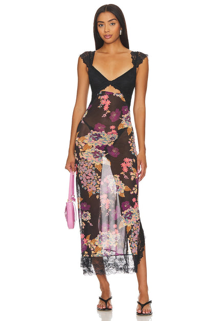 Gracefully Styled Garment for Any Occasion