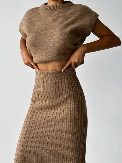 Classic Vintage Sweater with a Flattering Fit