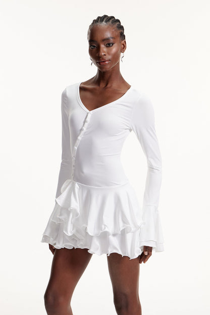Well Tailored Dress with a Graceful Silhouette