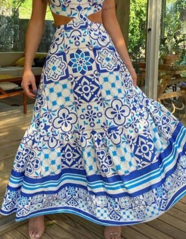 Beautifully Crafted Dress in a Classic Style