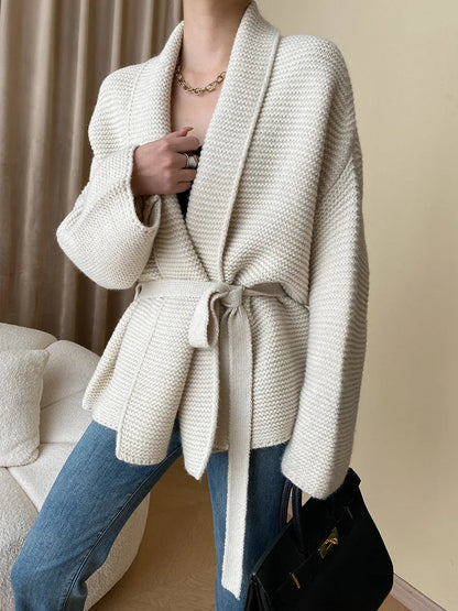 Gracefully Styled Cardigan for Any Occasion