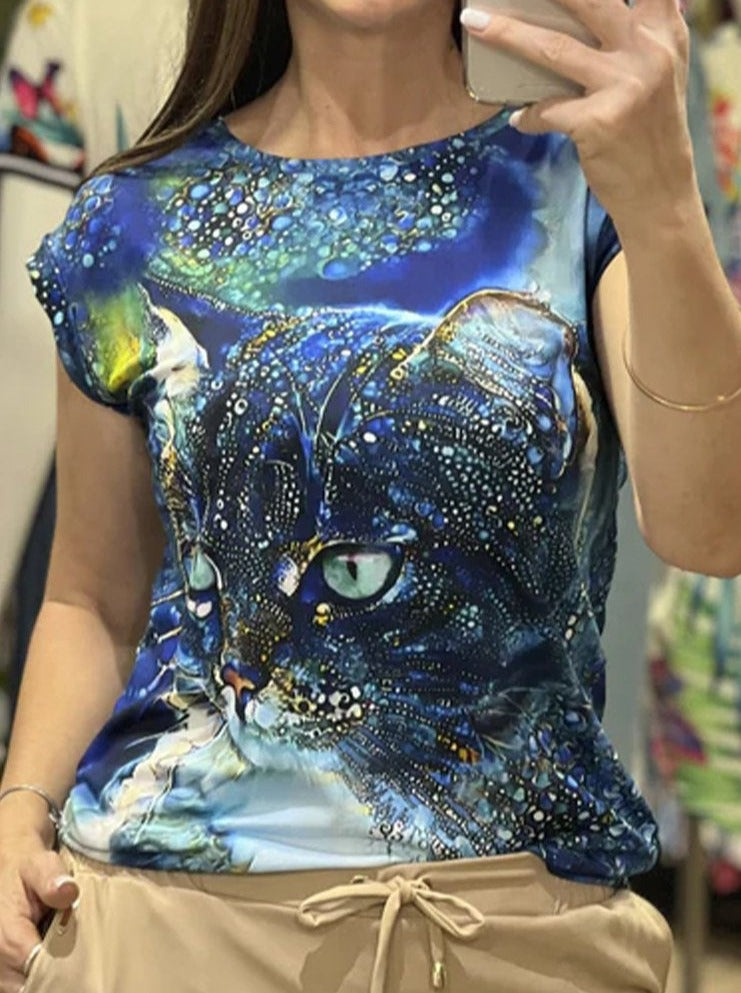 Classic Vintage & Enduringly Stylish T-Shirt