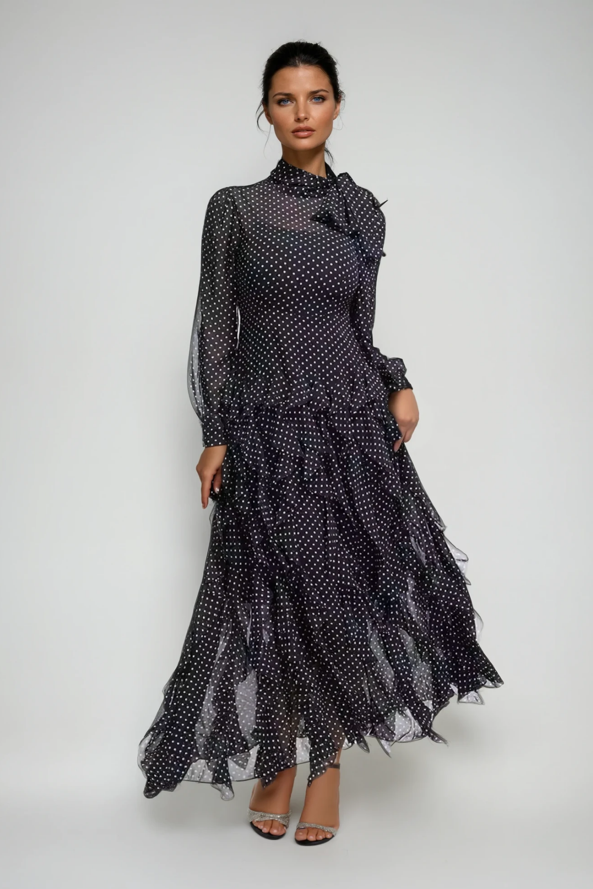 Classic Vintage & Enduringly Stylish Dress