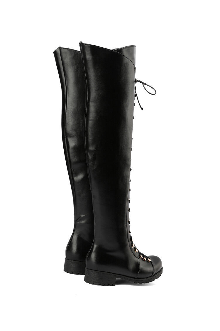 Elegantly Styled Boots for Everyday Wear