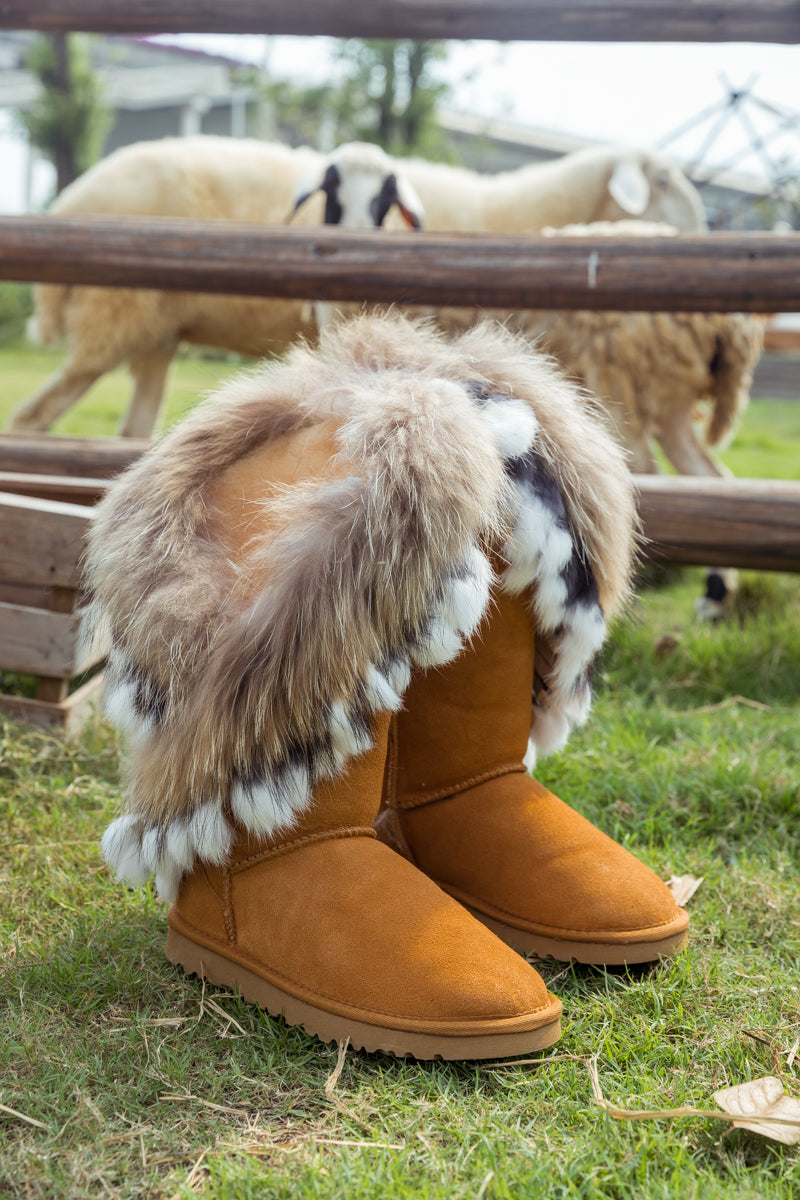 Well Tailored Boots with a Graceful Silhouette