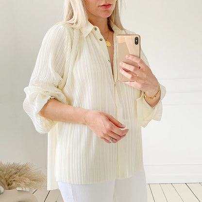 Classic Vintage Pants with a Flattering Fit