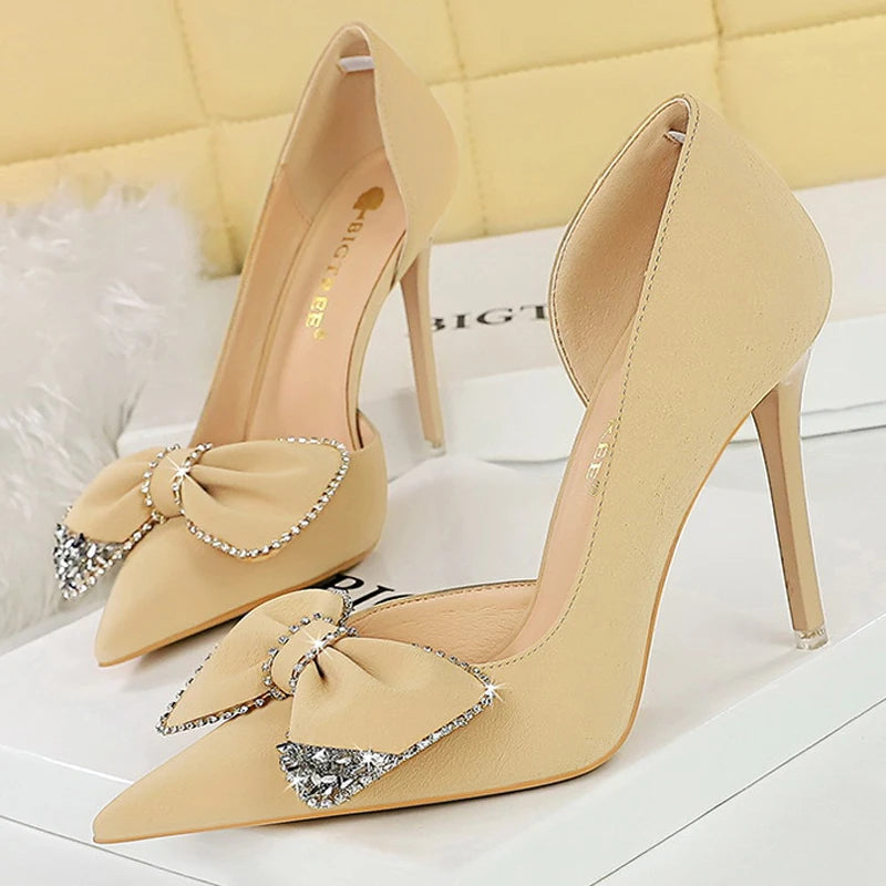 Elegantly Styled Heels for Everyday Wear