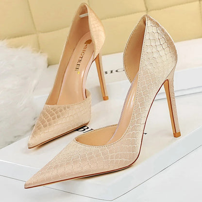 Elegantly Styled Heels for Everyday Wear