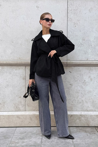 Classic Vintage & Enduringly Stylish Coat