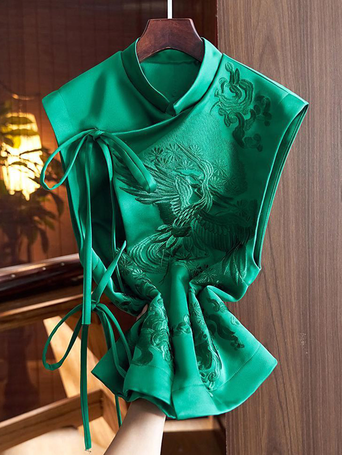 Beautifully Finished Coat in a Timeless Design