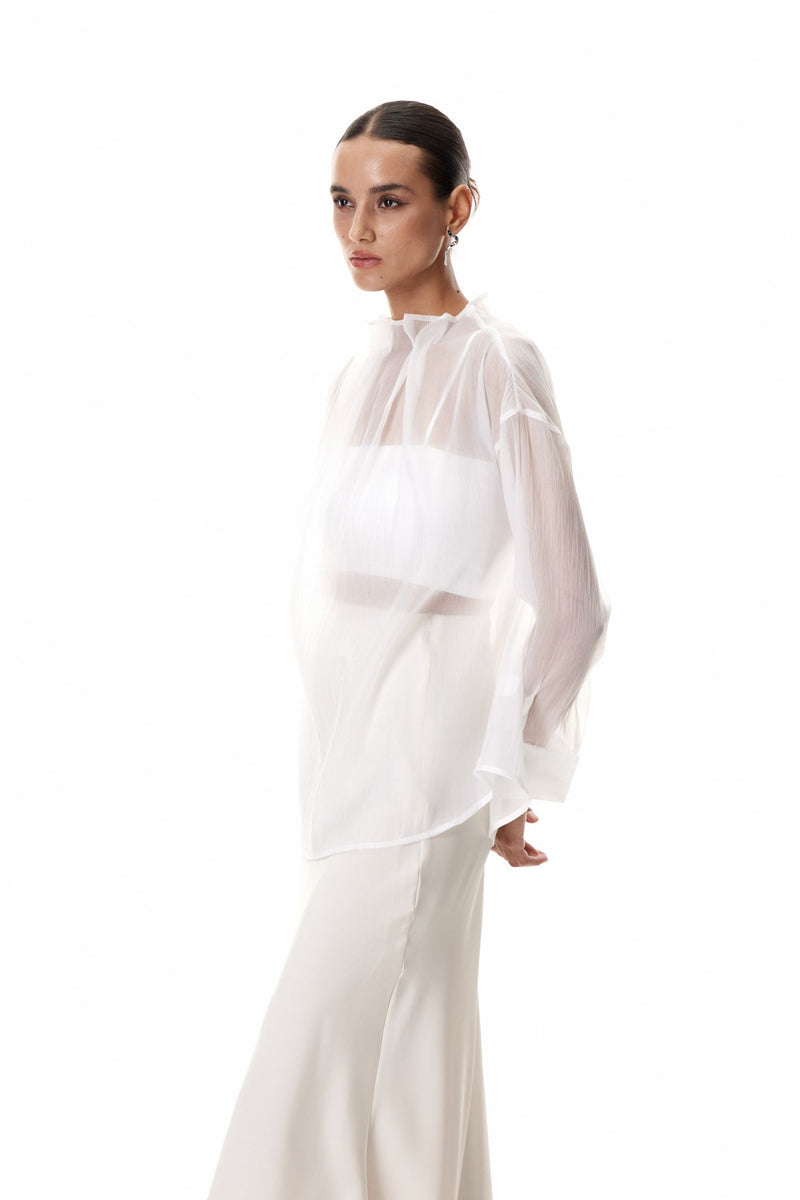 Polished Top with an Effortless Classic Look