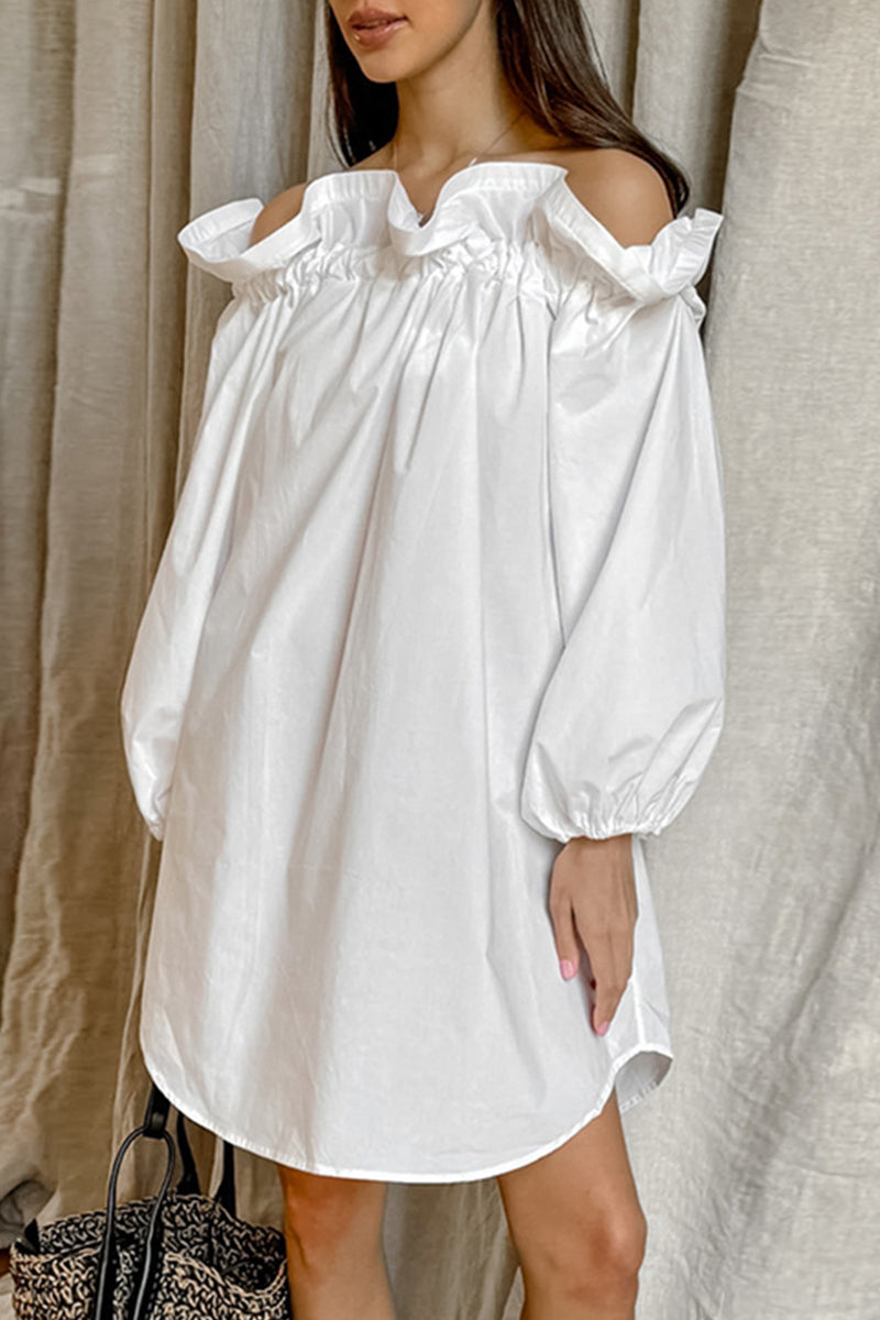 Effortlessly Elegant Dress with a Timeless Design