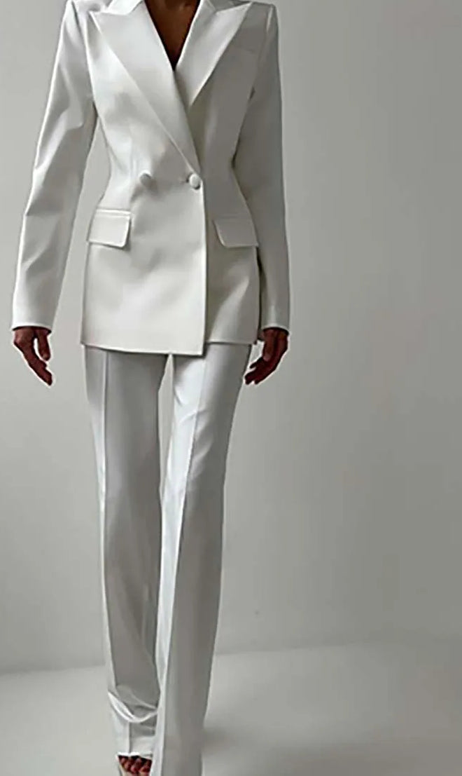 Beautifully Crafted Trousers in a Classic Style