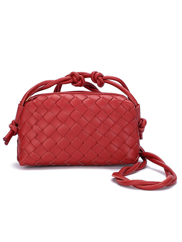 Beautifully Finished Bag in a Timeless Design