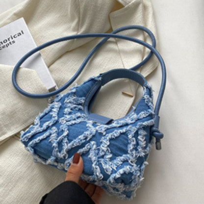 Beautifully Finished Bag in a Timeless Design