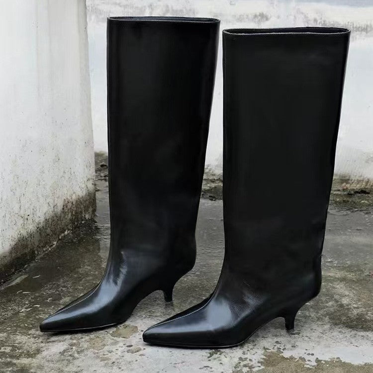 A Vintage Style Boots with Delicate Timeless Details