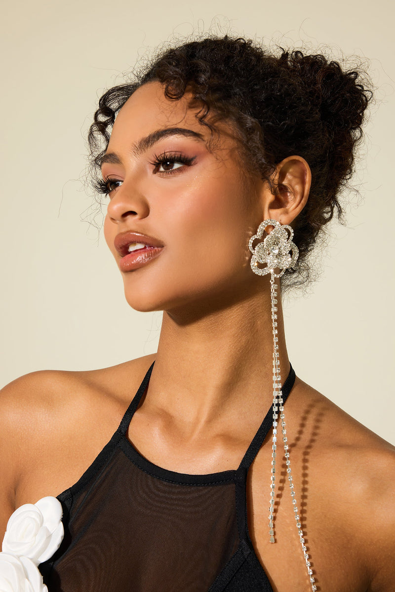 Polished Garment with an Effortless Classic Look