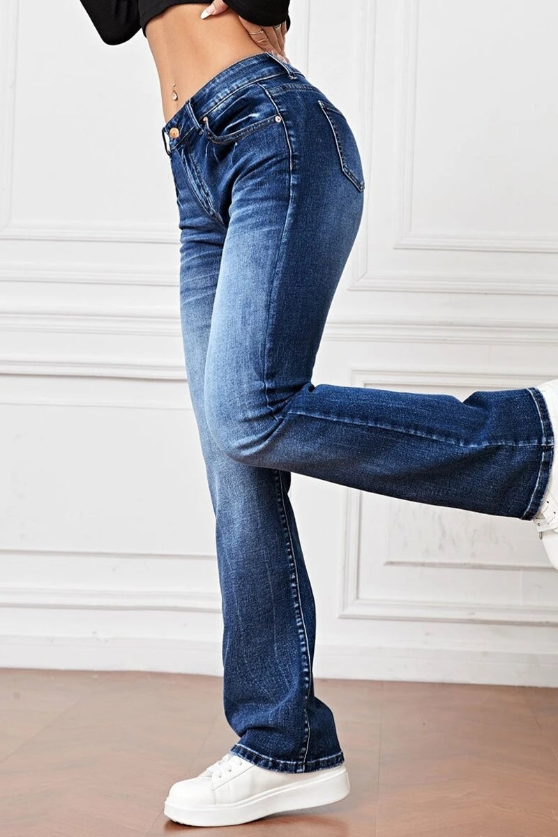 Sophisticated Garment with a Clean Classic Look