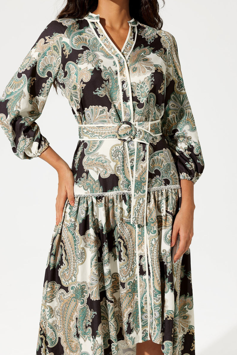 Effortlessly Elegant Dress with a Timeless Design