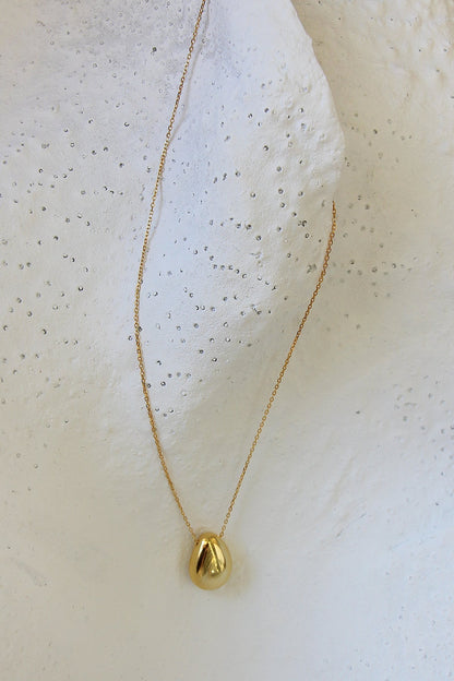 Classic Vintage & Enduringly Stylish Garment