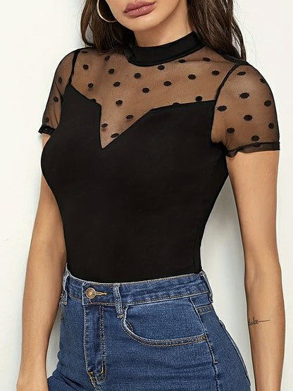 Well Tailored T-Shirt with a Graceful Silhouette
