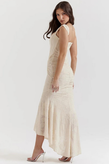 Sophisticated Garment with a Clean Classic Look