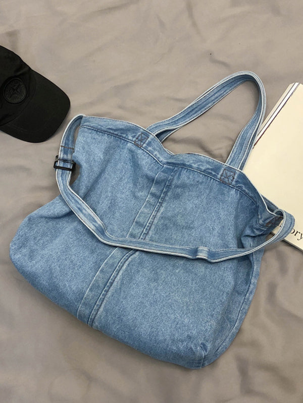 Gracefully Styled Bag for Any Occasion