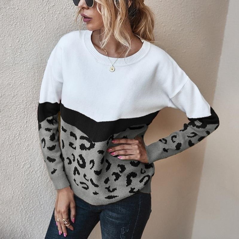 Effortlessly Elegant Sweater with a Timeless Design