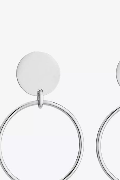 Effortlessly Elegant Garment with a Timeless Design