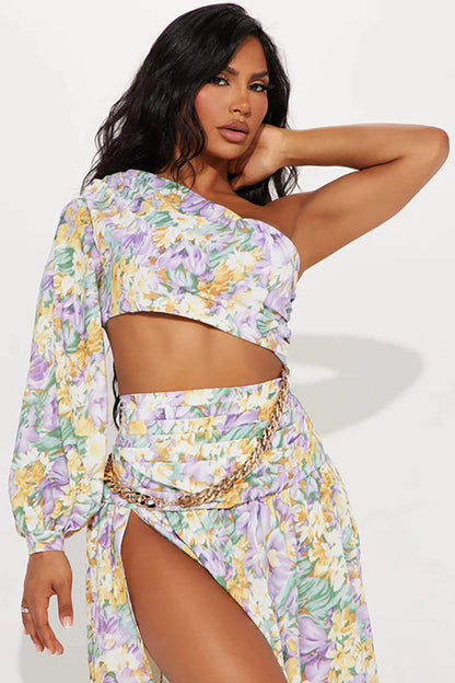 Polished Swimsuit with an Effortless Classic Look