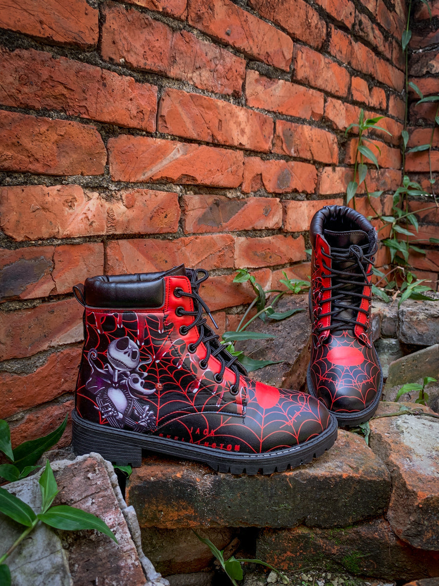 Well Tailored Boots with a Graceful Silhouette