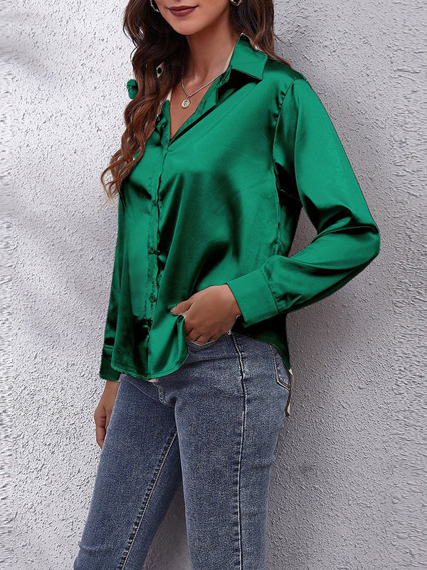 Classic Vintage Blouse with a Flattering Fit