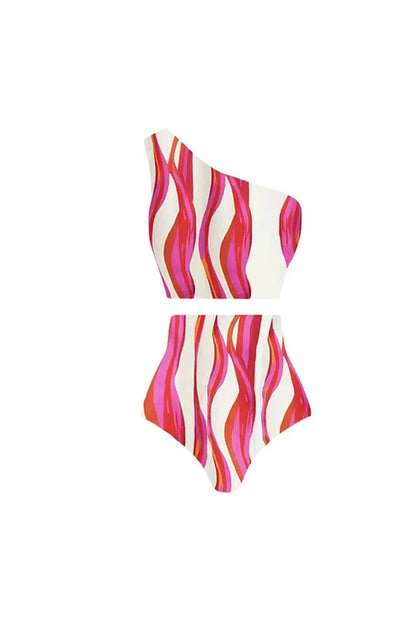 Polished Bikini with an Effortless Classic Look