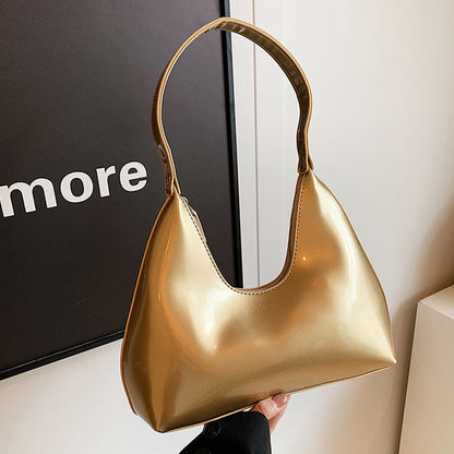 A Vintage Style Bag with Delicate Timeless Details