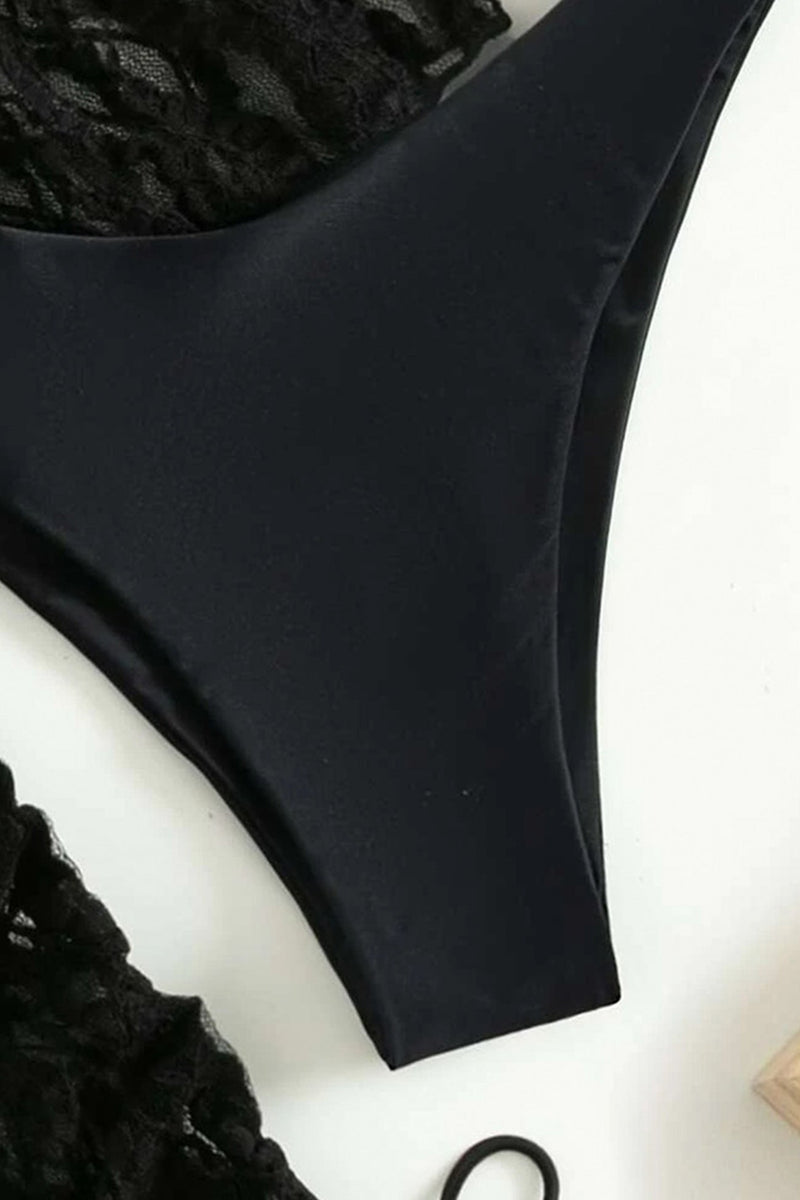 Well Tailored Bikini with a Graceful Silhouette