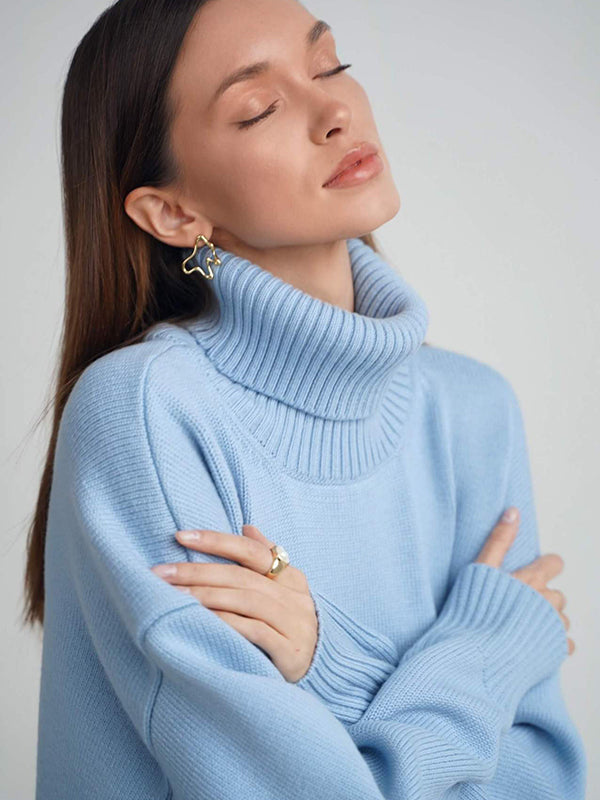 Beautifully Finished Sweater in a Timeless Design