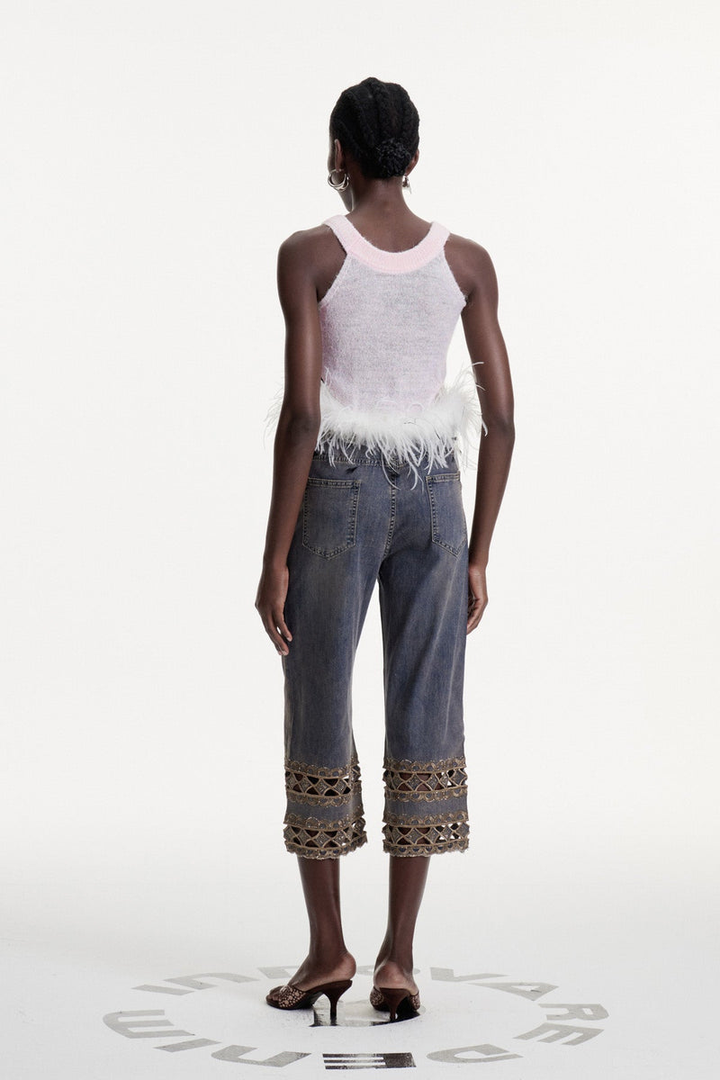 Beautifully Finished Top in a Timeless Design