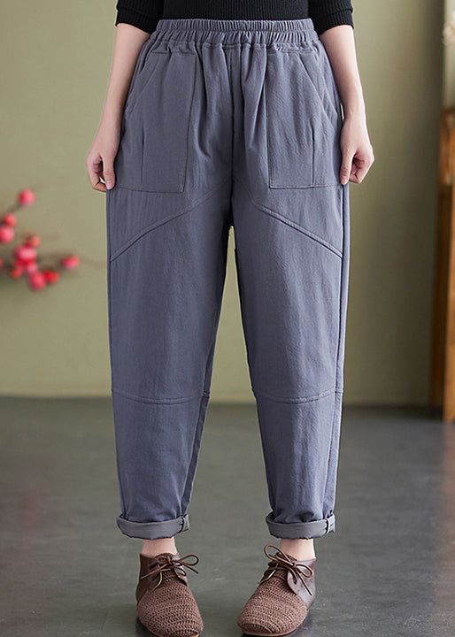 Effortlessly Elegant Pants with a Timeless Design